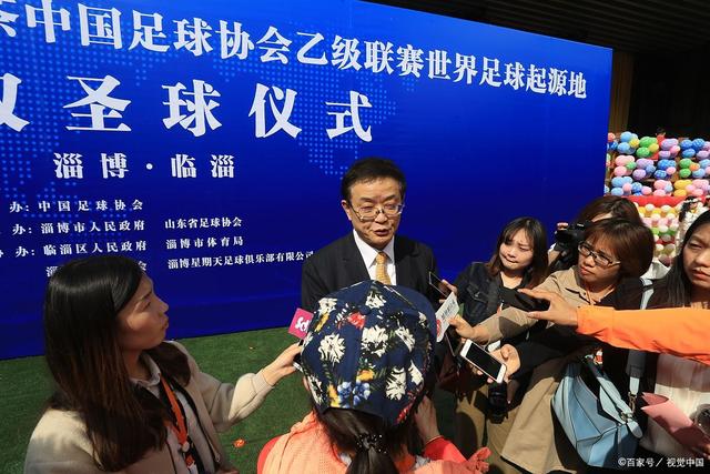 巴萨冲刺夏窗：补中卫成首要，阿尔瓦雷斯遭马竞断然拒绝